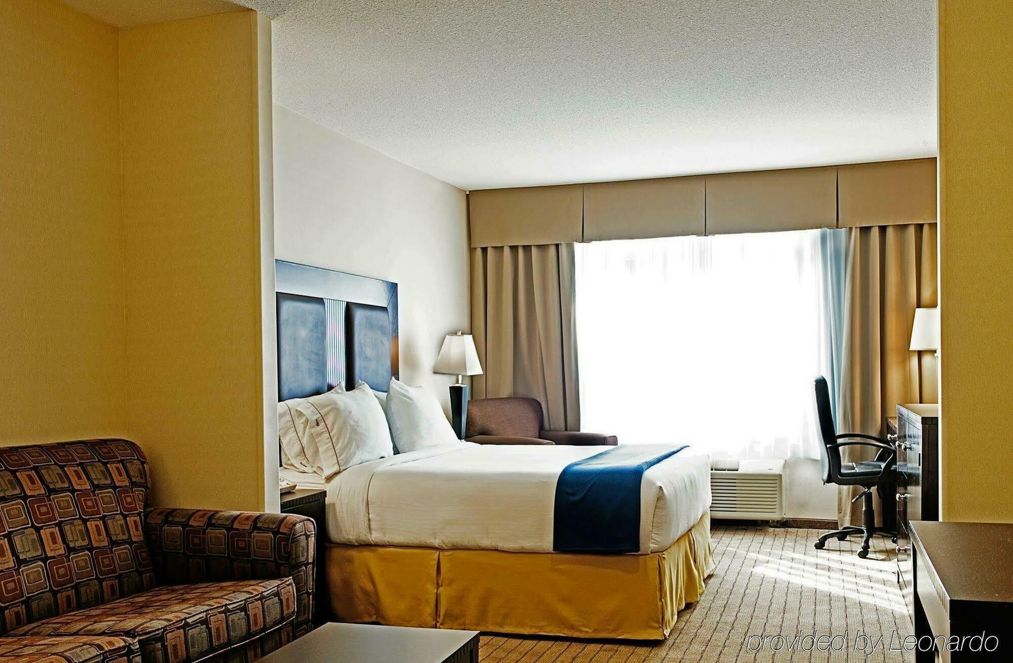 Ramada By Wyndham פרינס אלברט חדר תמונה